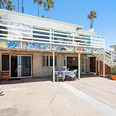 Beachfront Cottage Upper Unit Oceanside Exterior foto