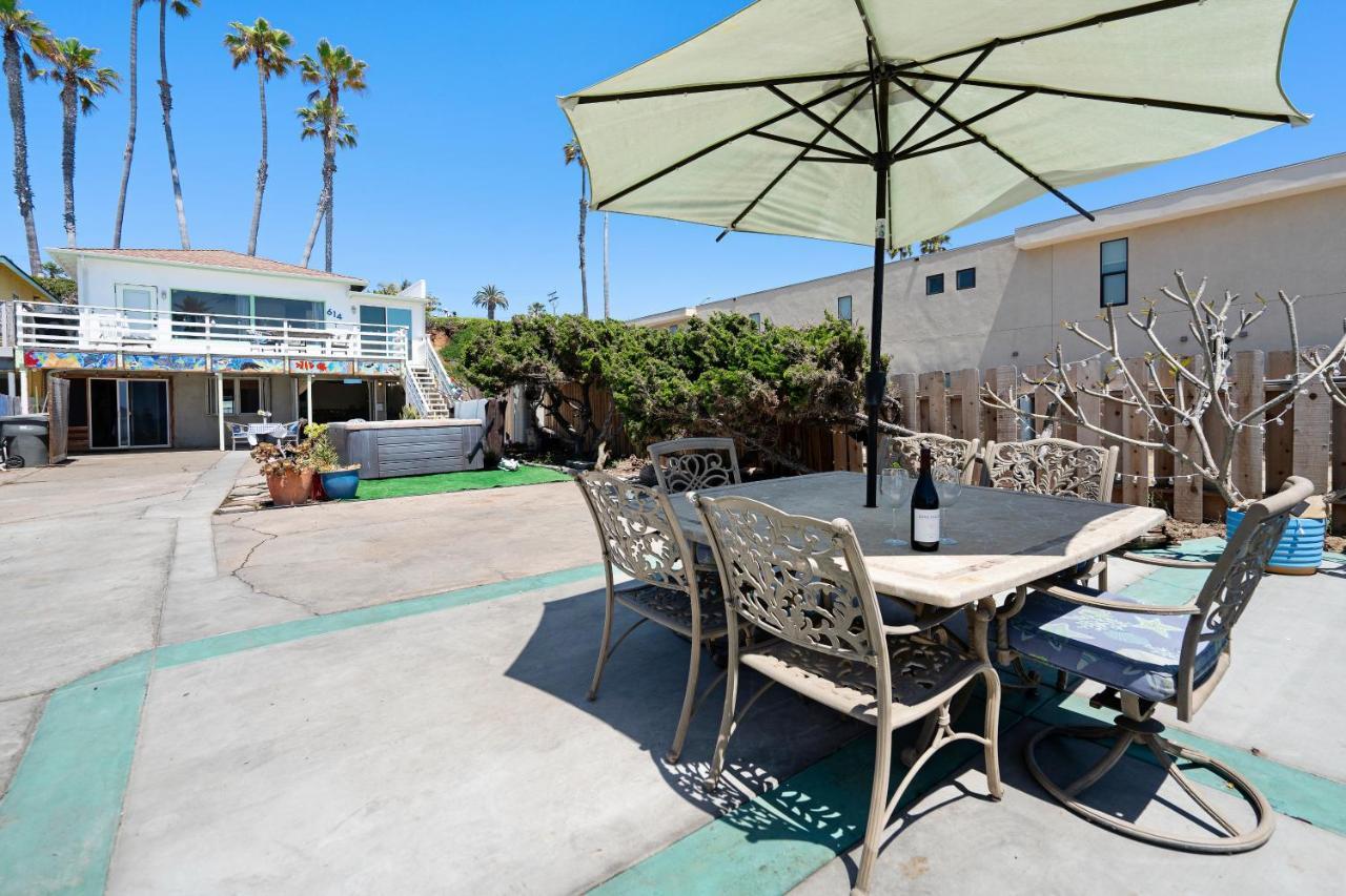 Beachfront Upper Unit Appartement