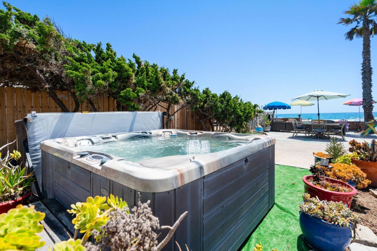 Beachfront Upper Unit Oceanside