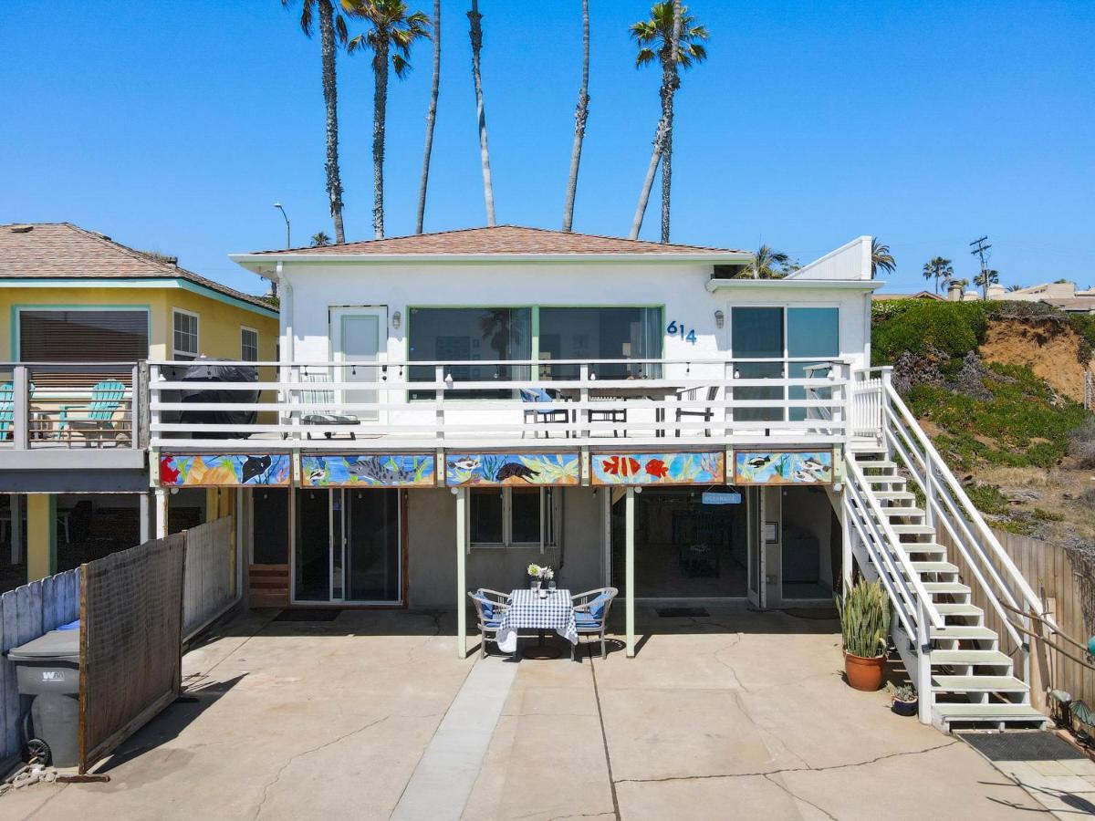 Beachfront Upper Unit Appartement Oceanside